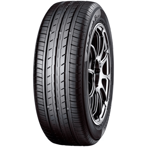 Neumatico Yokohama 205/55R16 91V Bluearth ES32